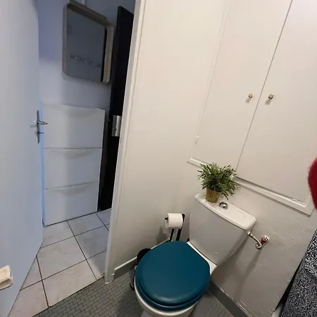 20e Apartment Paris