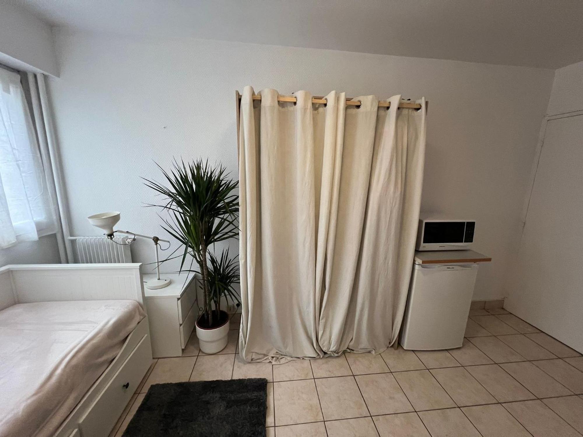 Apartment 20e Paris
